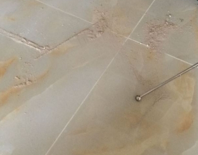 蚌山瓷砖空鼓维修公司分享粘合剂选择不当在瓷砖铺贴过程中可能导致以下问题
